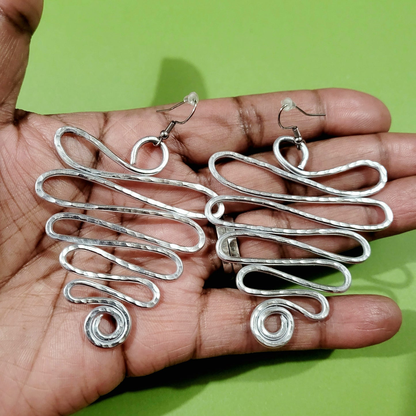Topsy-turvy Curvy Silver Aluminum Earrings | Fun Earrings | Lightweight | Hammered Earrings